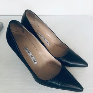 Classic Manolo Blahnik Black Leather Pumps